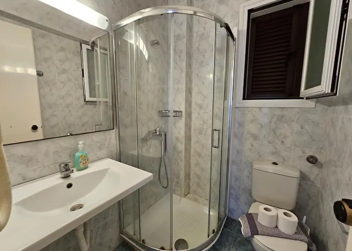 Corfu 58 غليفادا